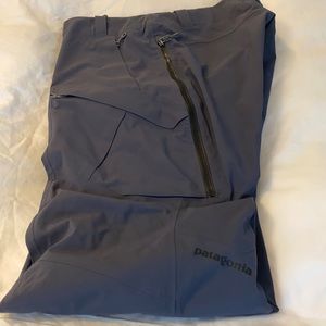 Patagonia Men’s Untracked Ski/Snowboard Pants (medium)